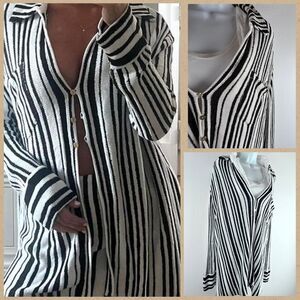 Free People Stripe Cardigan Bash Sweater oversize black & white slouchy medium
